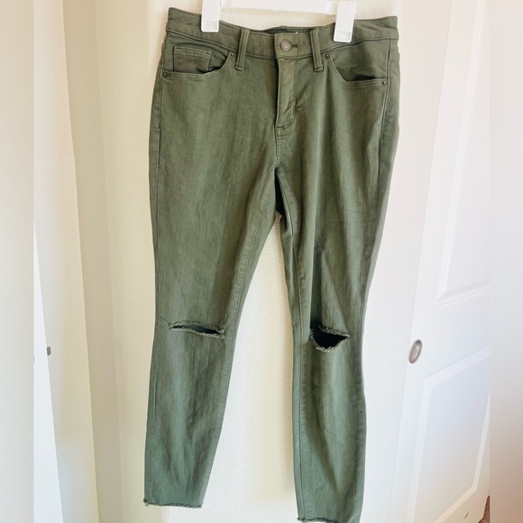 Universal Thread Mid Rise Jeggings Olive Green Size 6 - Picture 1 of 6